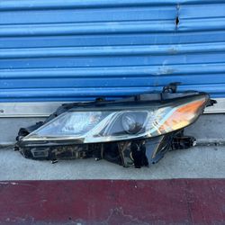 2018,2019,2020,2021,2022,2023,2024 Toyota Camry Headlight/Foco Delantero Lh Driver Ask