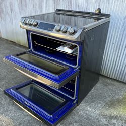 LG Double oven electric Range Convection