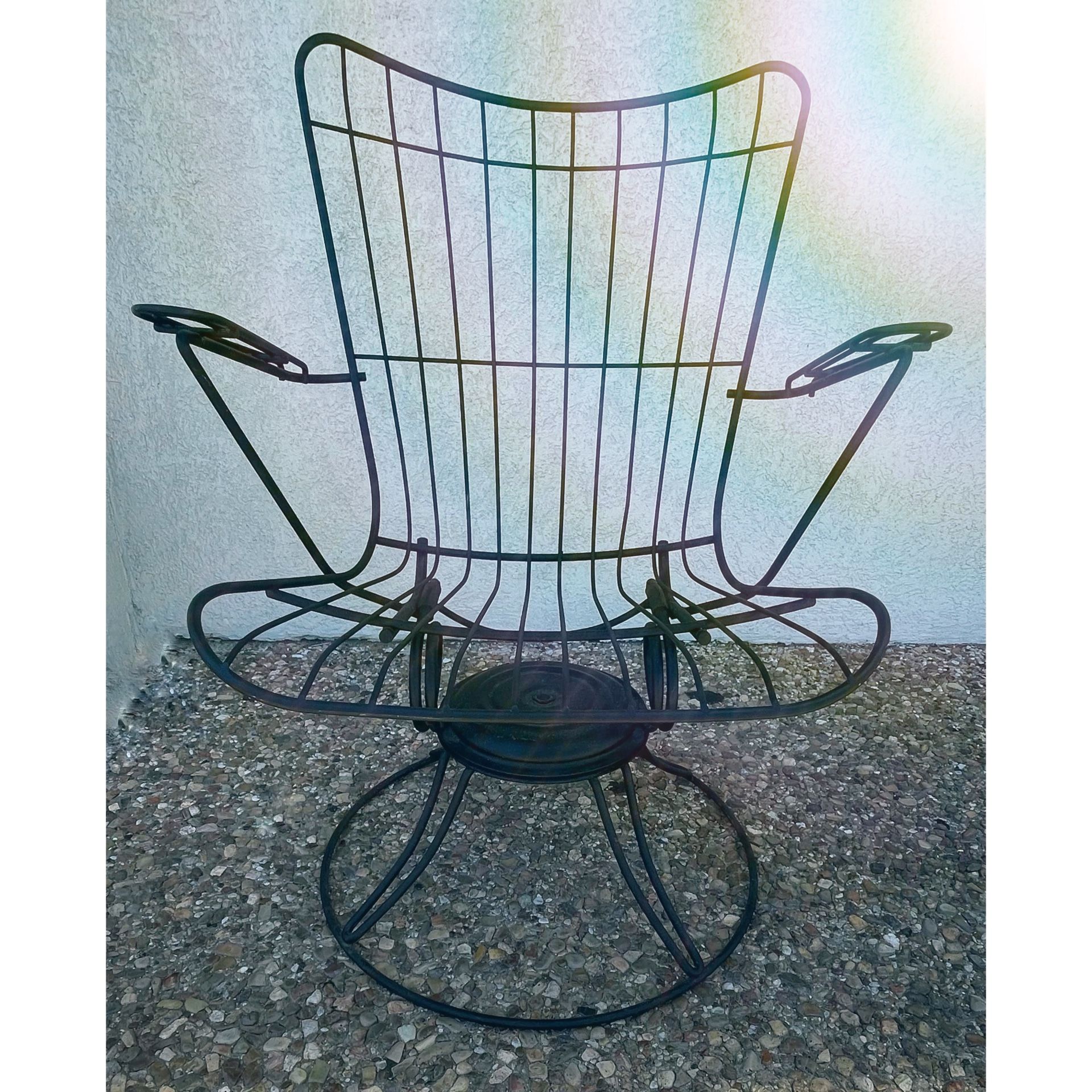 Cool Vintage Homecrest Swivel Rocker Patio Chair