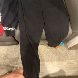 Black leggings