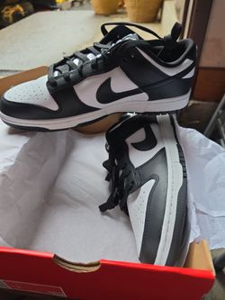 12 Nike Dunk Low Retros Black/White