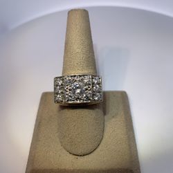 14K yellow gold gents diamond ring 