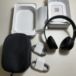 Beats Solo 4