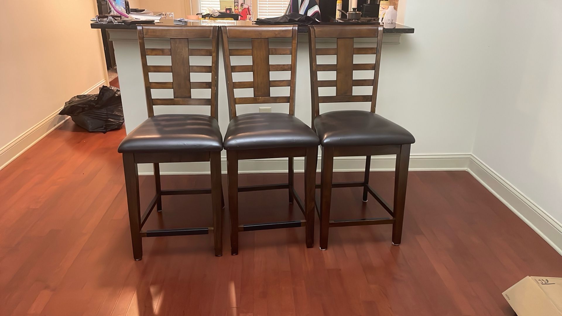 3 Bar Stools