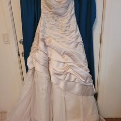 Wedding Dress (David's Bridal)