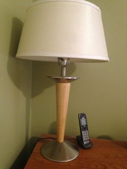 Table lamp