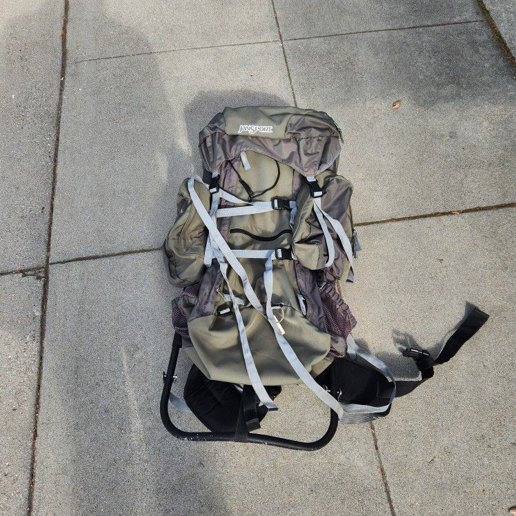 Jansport Hiking/Backpacking Bag With Frame 