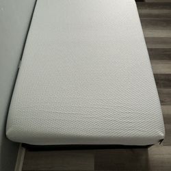 Zinus 10” Green Tea Twin Mattress - Never Been Used