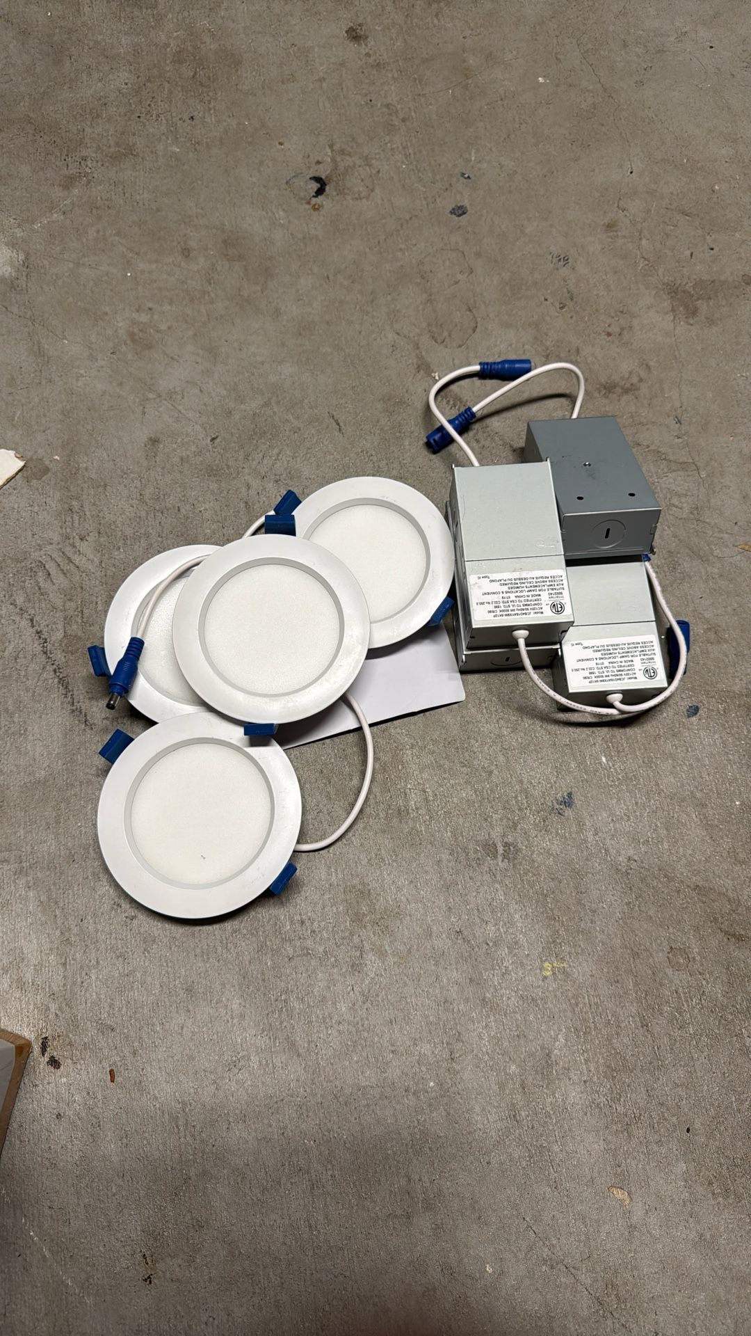 Recessed Lights (4 Pack) 4 Inch.