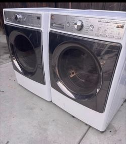 Washer and gas dryer