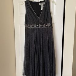 Black Sleeveless Dress