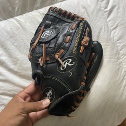 Kids baseball glove 