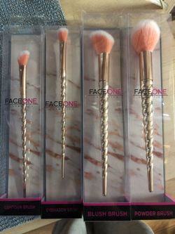 make up brushes