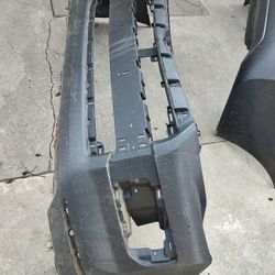 2013 2014 2015 2016 2017 2018 2019 2020 2021 2022 2023 Toyota 4Runner Front Bumper Cover Only