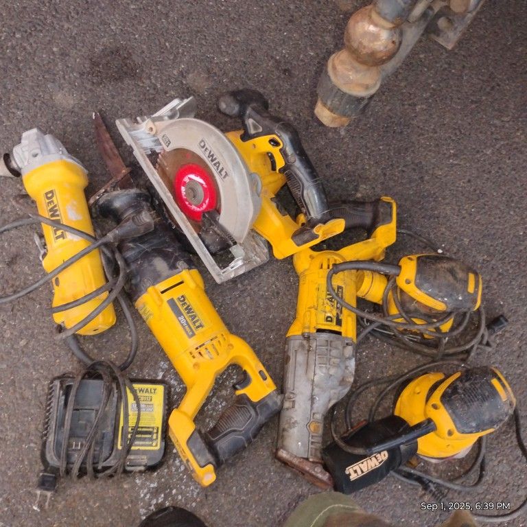 Dewalt Tools 