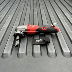 Milwaukee M12 FUEL 12-Volt Lithium-Ion Brushless Cordless 16-Gauge Variable Speed Nibbler (Tool-Only)