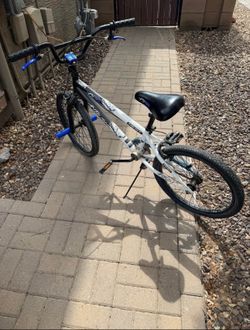 Kent Ambush FS20 BMX Bike