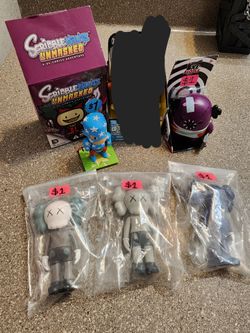 Random Toy Figures