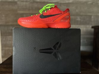 Reverse Grinch Size 10 NEW