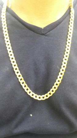 14k Gold cuban link chain 28 inch long 32.4 grams