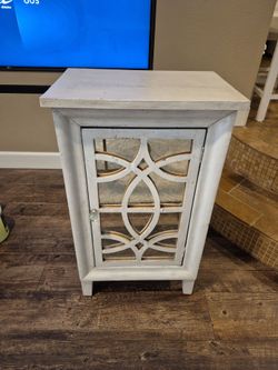 Shabby chic/Farmhouse Wood Mirrored Cabinet