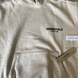 brand new essentials size medium 60