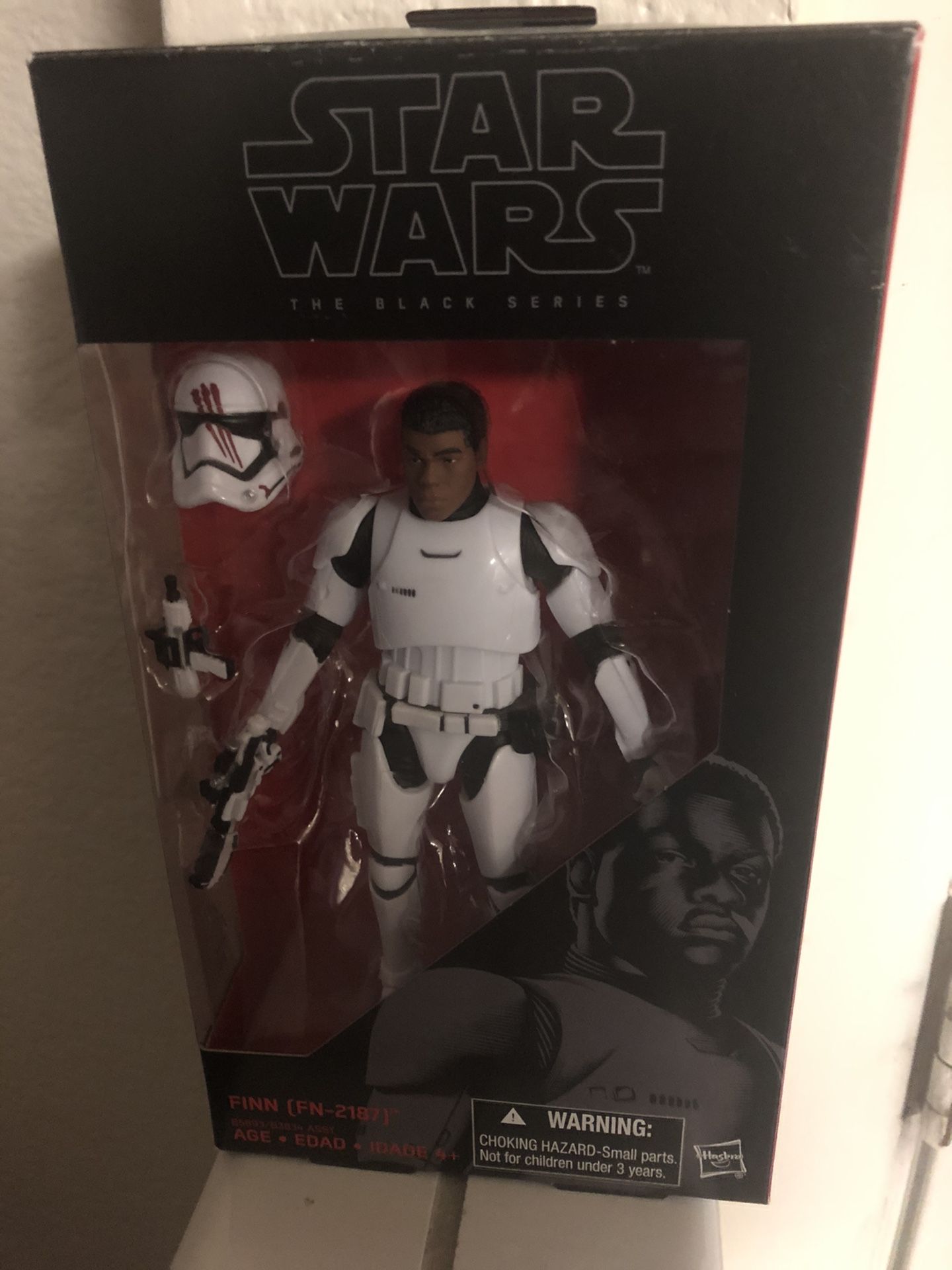 #17 Finn (fn-2817)Star Wars black series $20