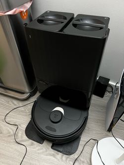 Roborock Q Revo Robot Vacuum & Mop with Auto Wash/Dry Dock