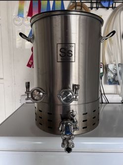 10 gal  Ss Brew Kettle Brewmaster Edition - Ss Brewtech