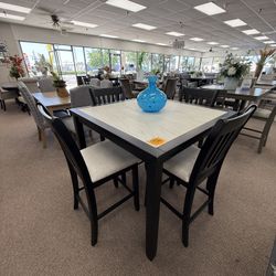 5 Pc Dining Table 