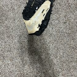 Nike Baseball Glove 