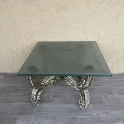 Table With Mirror For Free