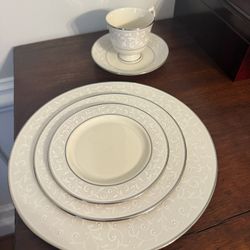 Lenox Pearl Innocence Fine China