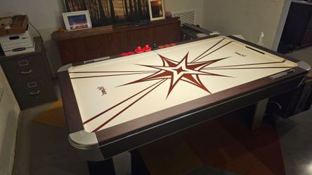 Aeromaxx Air Hockey Table