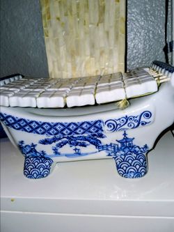 KOUMEI Touchin Antique Or Vintage Porcelain Pillow
