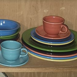Homer Laughlin Fiesta Ware, Assorted Colors, 27 Pieces