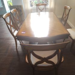 Dinning Table
