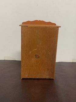 Vintage Hall’s Lifetime Toys dollhouse armoire / wardrobe • Original Hall’s maker label inside door • Early American-made miniature furniture Scale: 1