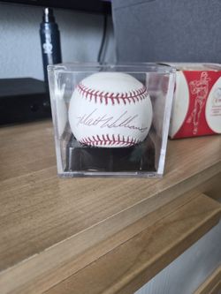 Matt Williams signed baseball