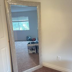 Beautiful Brand New Wall Mirror