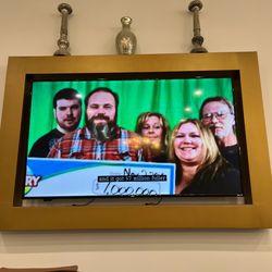 Jvc Roku 58”