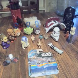 #22 pcs Star Wars Collectibles Bundle (includes RARE items) 