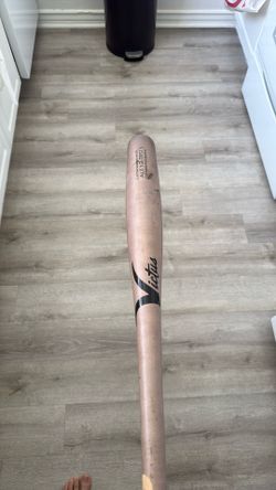 33in -3 Victus Torpedo Bat