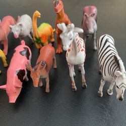 12 Animal Toys 
