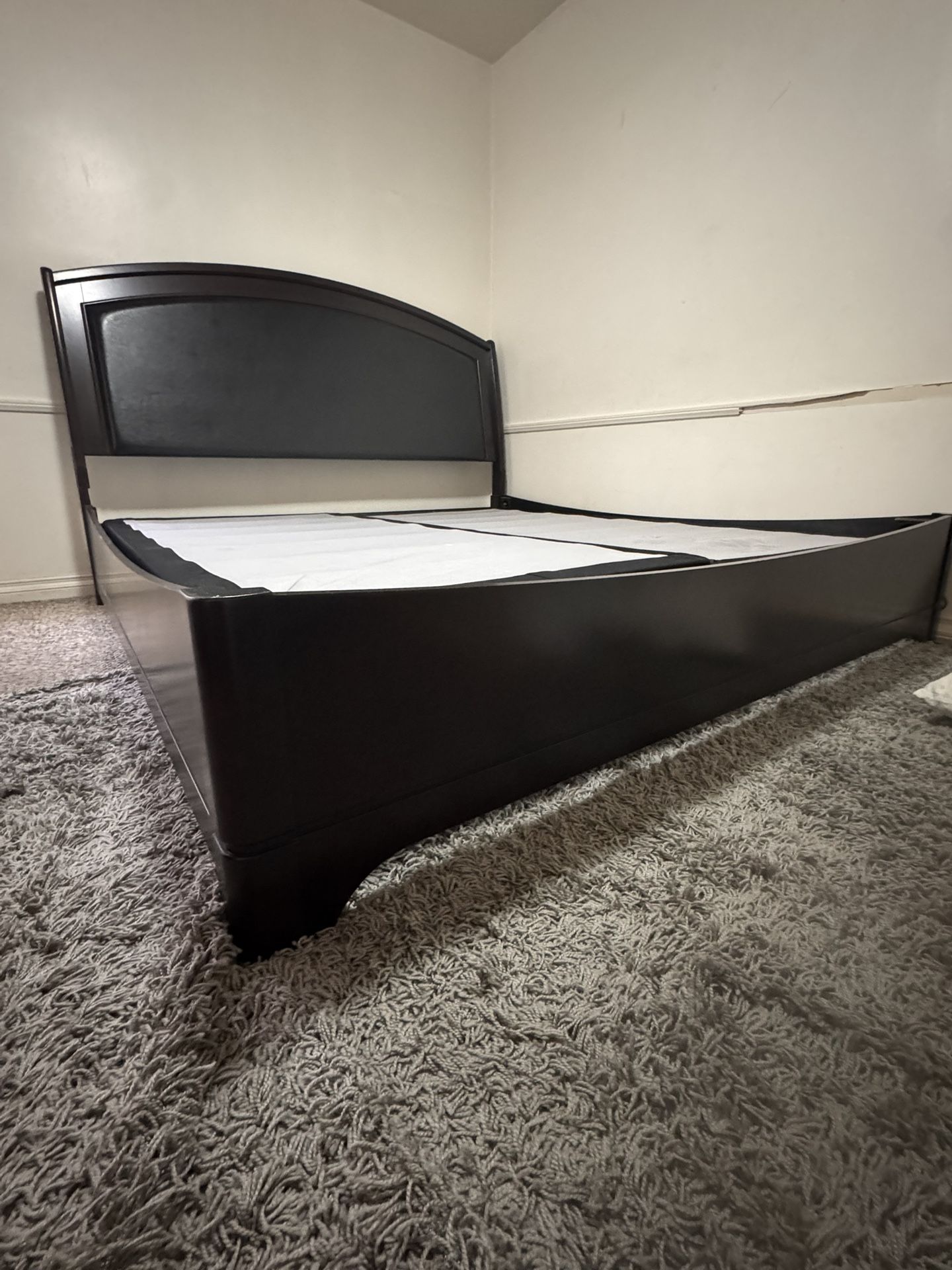 King Size Bedframe