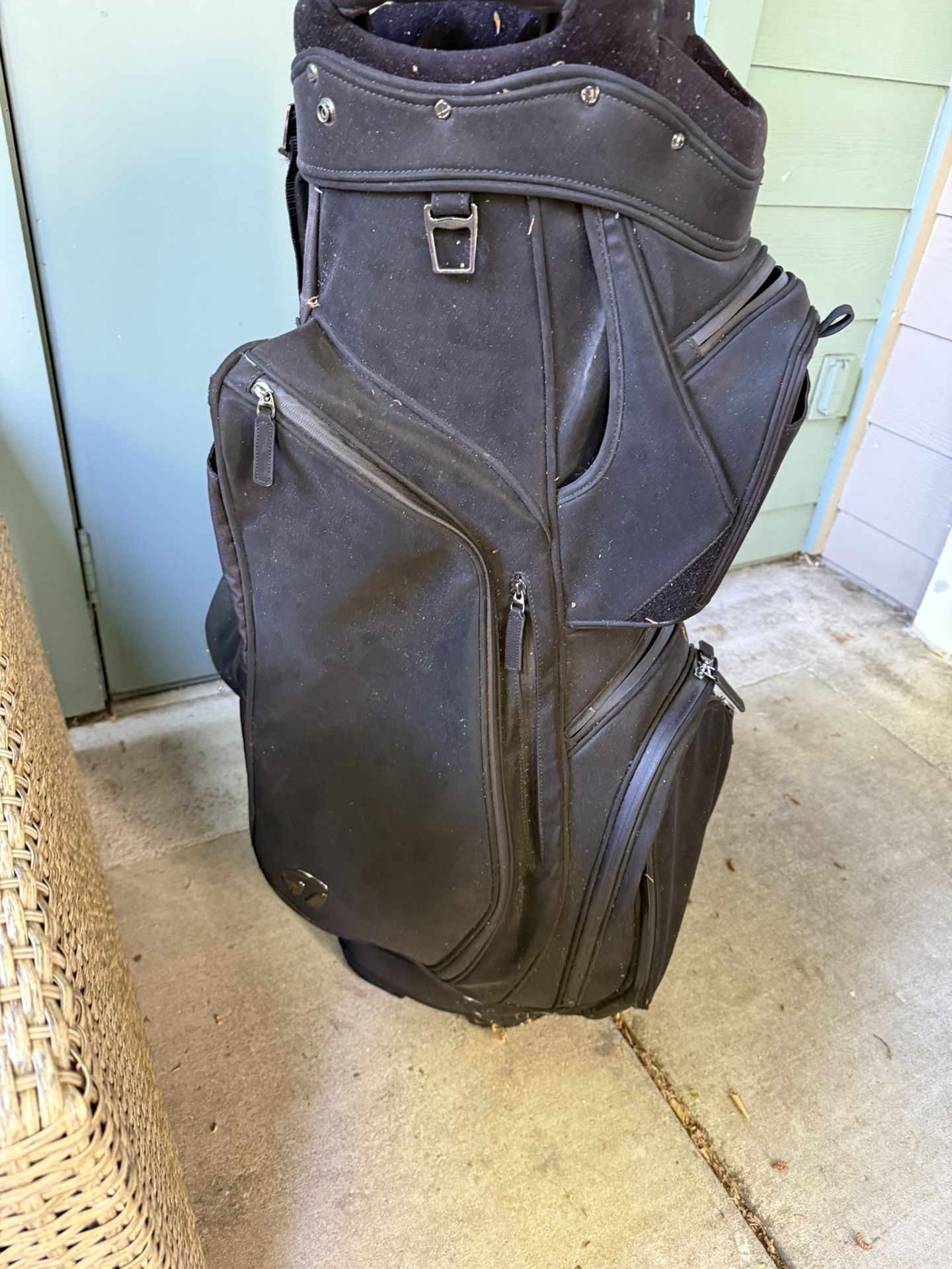 Taylormade signature cart bag