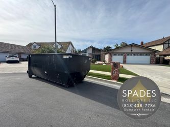 Trash Bin/ Waste Container 