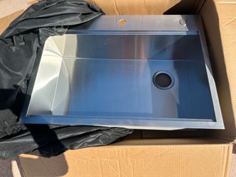 Kitchen sink
