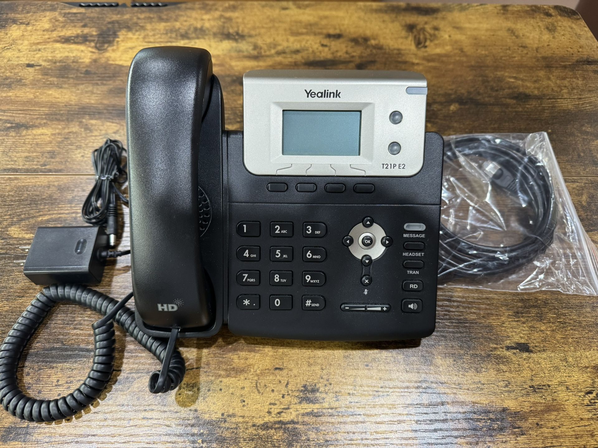 Yealink VOIP Phone TP21P E2