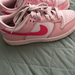 Girl Nike Shoes